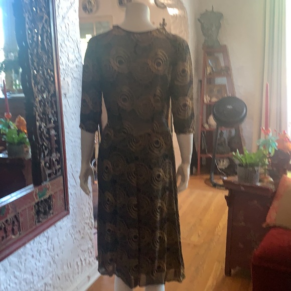 Bohemian dress in vintage print - Picture 6 of 6